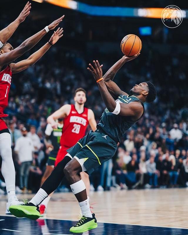 关于大坂直美遭遇十二连败，掘金教练面临压力！的信息